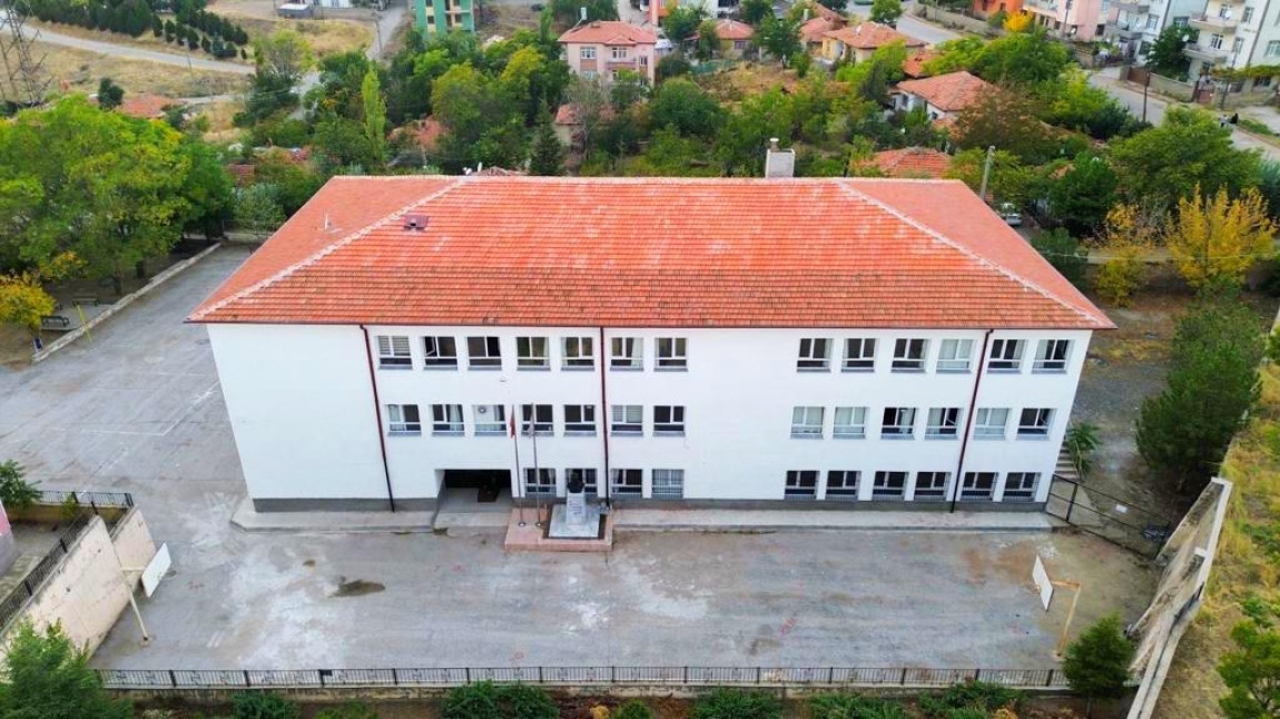 Kırıkkale'de İlk ve Tek İnsansız Hava Aracı (Drone) Kullanımı Dersi Olan Okul Malazgirt MTAL